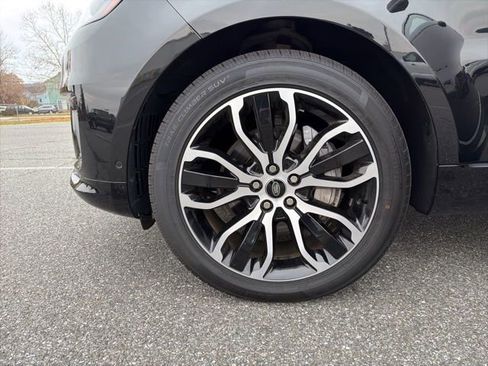 Used 2022 Land Rover Range Rover Sport HSE Silver Edition image 26