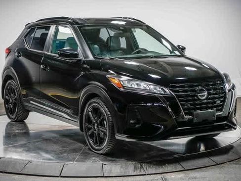 Used 2021 Nissan Kicks SR w/ SR Premium Package image 5