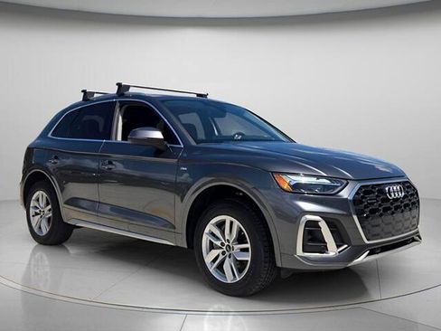 Used 2024 Audi Q5 2.0T Premium w/ Convenience Package AWD/4WD image 8