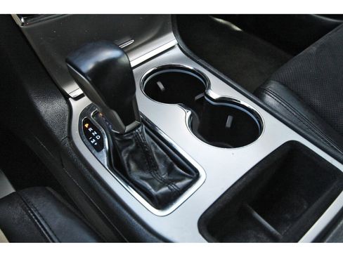 Used 2021 Jeep Grand Cherokee Laredo X image 28