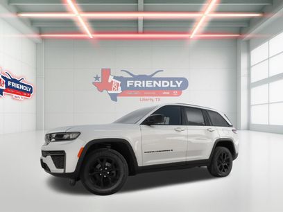 New 2026 Jeep Grand Cherokee Altitude