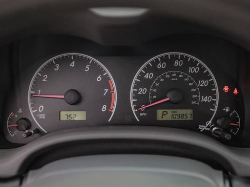 Used 2010 Toyota Corolla LE FWD image 42