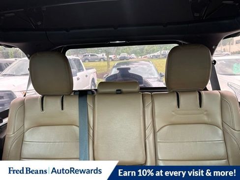 Used 2022 Jeep Wrangler Unlimited Sahara w/ Cold Weather Group AWD/4WD image 7