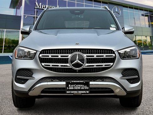 Used 2025 Mercedes-Benz GLE 350 4MATIC image 3