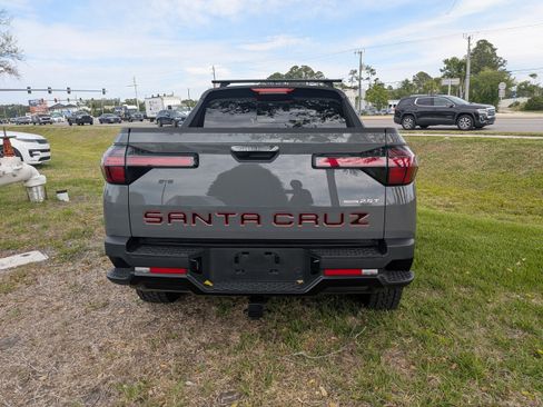 Used 2024 Hyundai Santa Cruz Night image 5