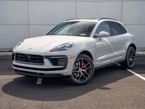 New 2026 Porsche Macan S AWD/4WD image 1
