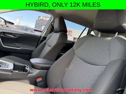 Certified 2025 Toyota RAV4 XLE w/ Weather Package AWD/4WD image 19