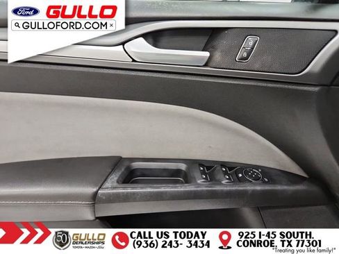 Used 2016 Ford Fusion S image 18