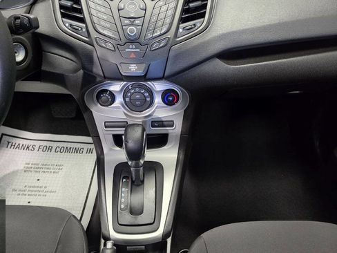 Used 2018 Ford Fiesta SE FWD image 16