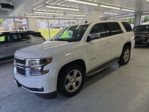 Used 2015 Chevrolet Tahoe LTZ AWD/4WD image 2
