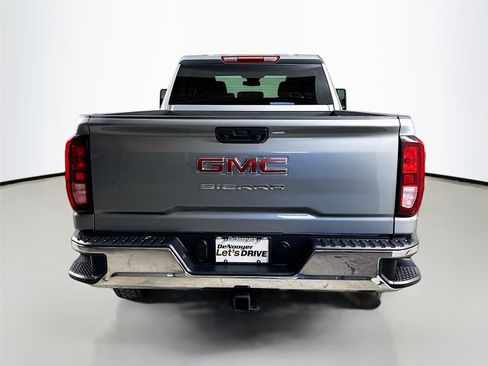 Used 2025 GMC Sierra 2500 Pro AWD/4WD image 8