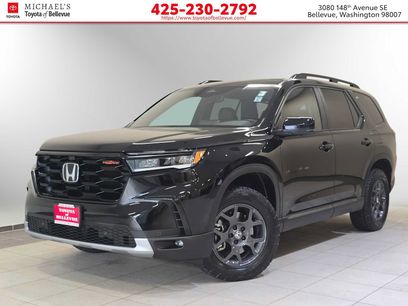 Used 2025 Honda Pilot TrailSport