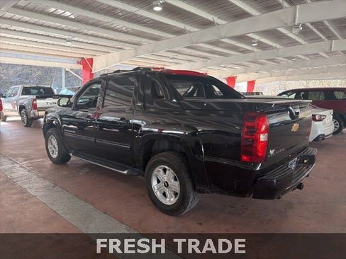 Used 2012 Chevrolet Avalanche LT w/ Suspension Package, Off-Road image 7