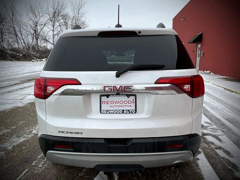 Used 2018 GMC Acadia SLT image 4