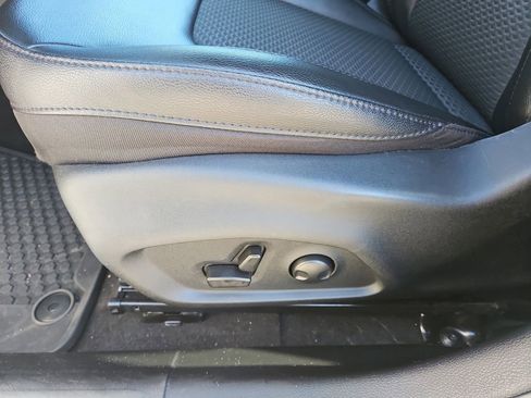 Used 2022 Jeep Compass Altitude w/ Convenience Group image 18