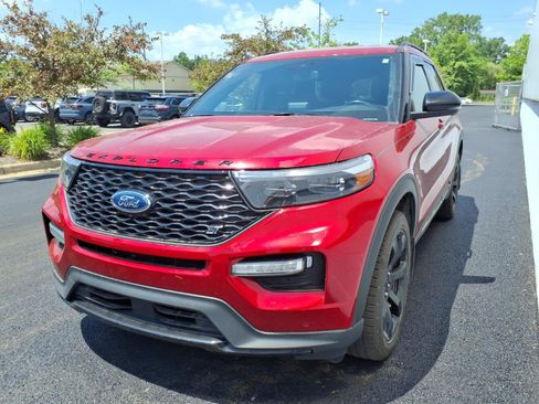 Used 2022 Ford Explorer ST w/ Equipment Group 401A AWD/4WD image 3