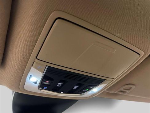 Certified 2023 Acura MDX SH-AWD w/ Technology Package image 28