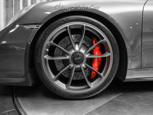 Used 2014 Porsche 911 GT3 image 40
