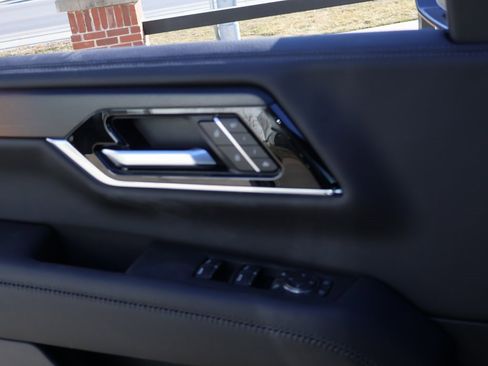 New 2026 GMC Yukon Denali w/ Denali Reserve Package image 49