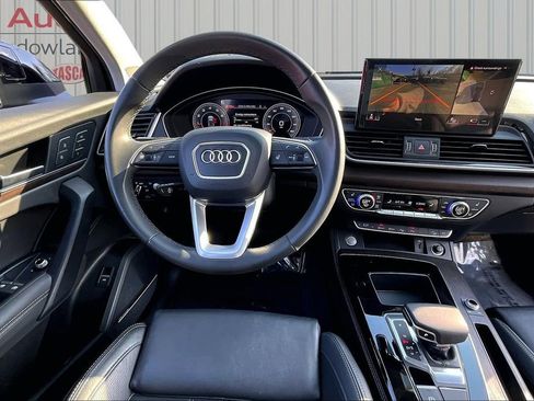 Used 2023 Audi Q5 2.0T Prestige w/ Prestige Package image 8