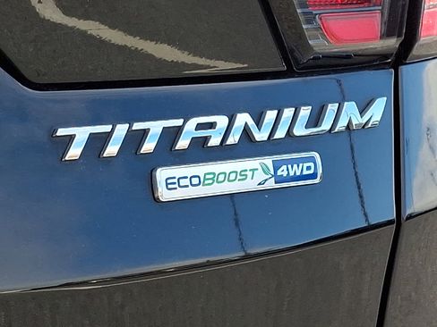 Used 2018 Ford Escape Titanium image 33