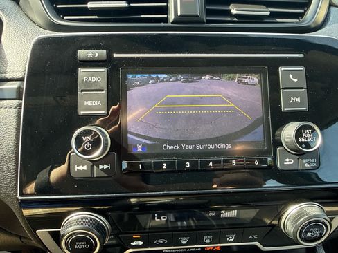 Used 2019 Honda CR-V LX image 22