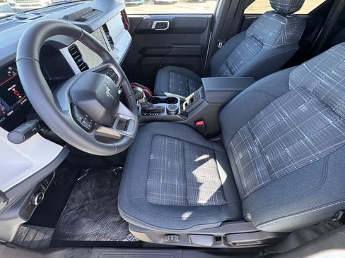 New 2025 Ford Bronco Heritage Edition image 17