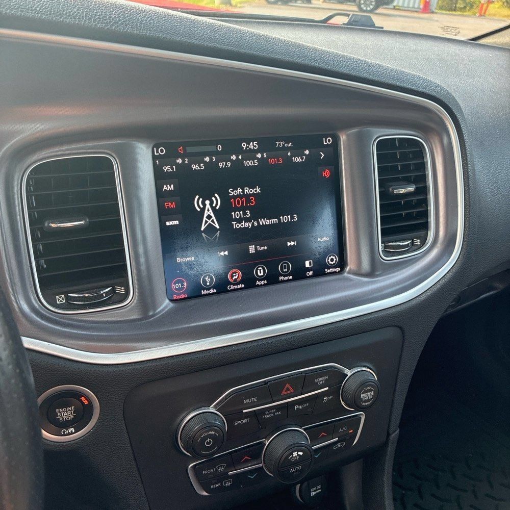 Used 2019 Dodge Charger GT RWD image 9