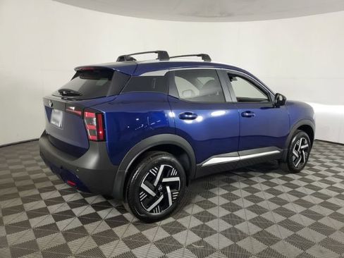 New 2026 Nissan Kicks SV w/ Cold Weather Package FWD image 8