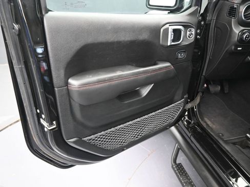 Used 2020 Jeep Gladiator Rubicon image 24