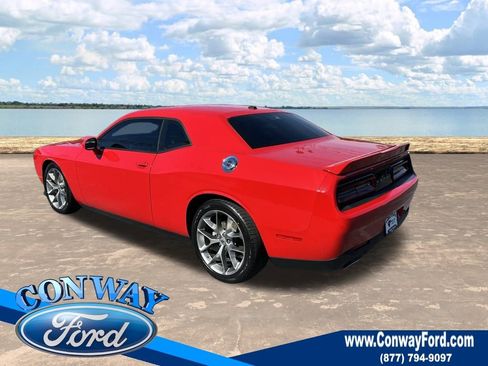 Used 2022 Dodge Challenger GT image 10