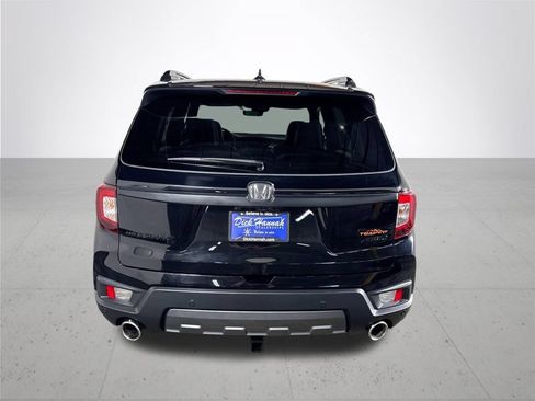 Certified 2022 Honda Passport TrailSport image 8