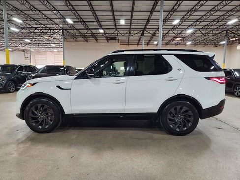 Used 2022 Land Rover Discovery S R-Dynamic image 7