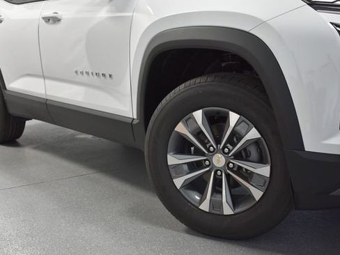 New 2026 Chevrolet Equinox LT FWD image 4