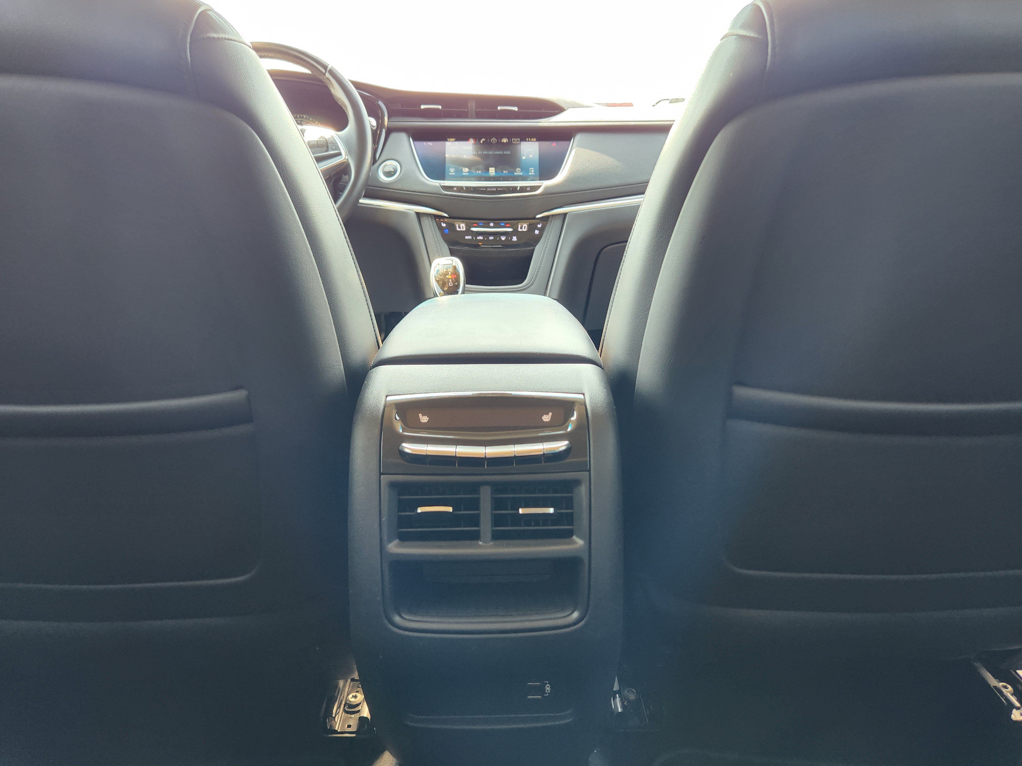 Used 2019 Cadillac XT5 Premium Luxury FWD image 13