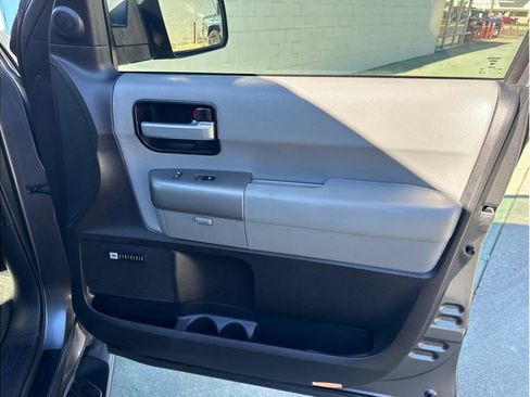 Used 2016 Toyota Sequoia Limited image 25
