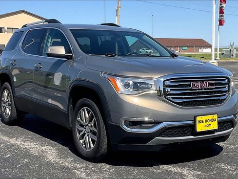 Used 2019 GMC Acadia SLE w/ Driver Alert Package I FWD image 1