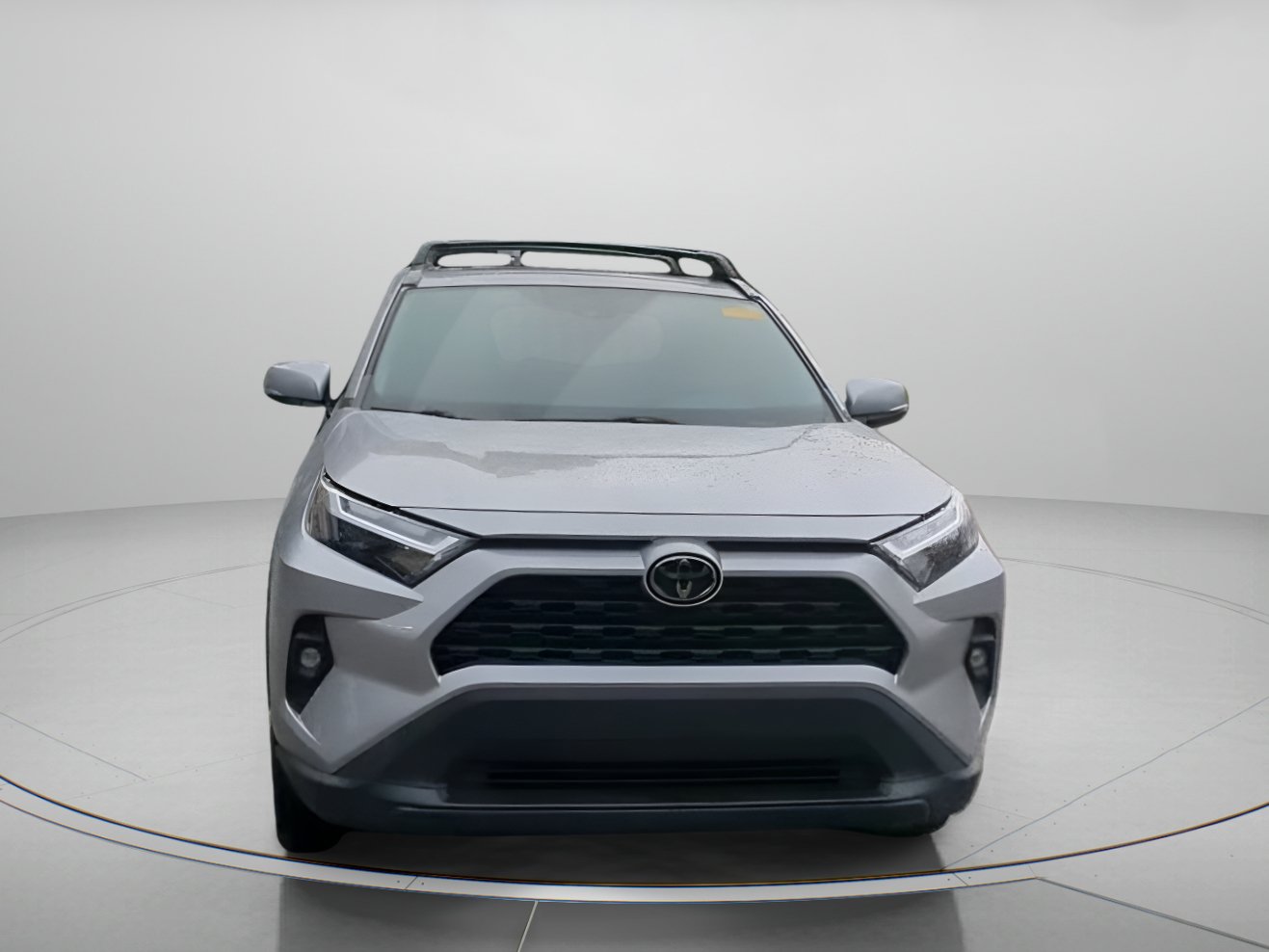 Used 2025 Toyota RAV4 XLE Premium w/ Weather Package FWD image 7