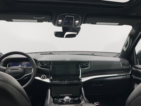 Used 2024 Jeep Wagoneer Series II image 24