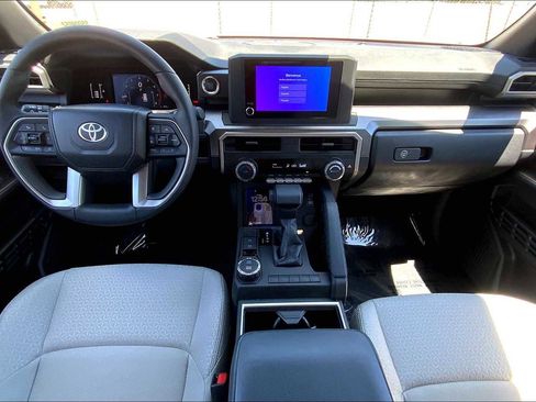 Used 2025 Toyota 4Runner SR5 image 12