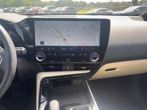 Used 2024 Lexus NX 350 AWD w/ Premium Package image 10