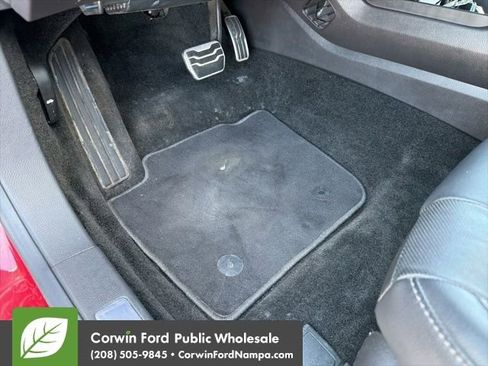 Used 2016 Ford Fusion Titanium FWD image 26