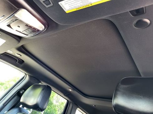 Used 2018 Jeep Grand Cherokee High Altitude AWD/4WD image 23
