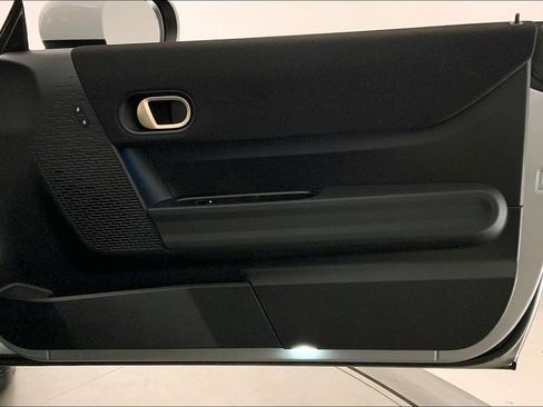 Used 2026 MINI Cooper 2-Door Hardtop FWD image 25