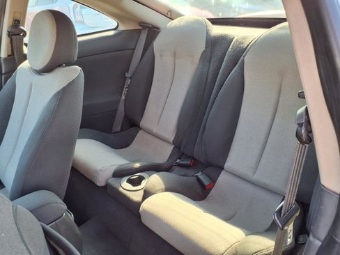 Used 2000 Mercury Cougar V6 image 17