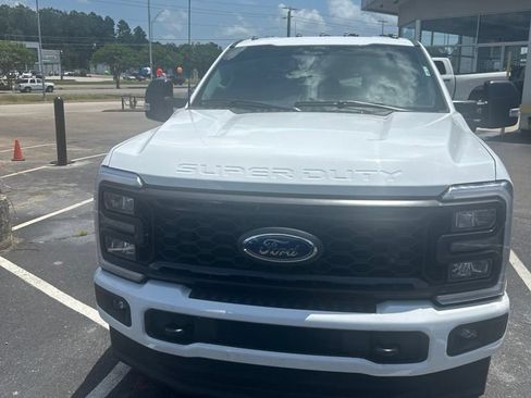 Used 2024 Ford F250 XL w/ STX Appearance Package AWD/4WD image 10