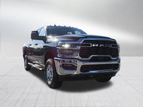 New 2026 RAM 2500 Tradesman AWD/4WD image 9
