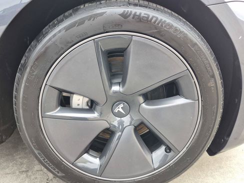 Used 2023 Tesla Model 3 Standard Range RWD image 12