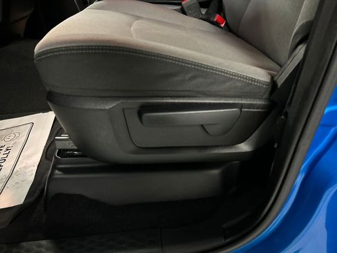 Used 2022 RAM 2500 Big Horn image 13