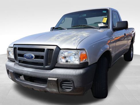 Used 2011 Ford Ranger XL RWD image 2